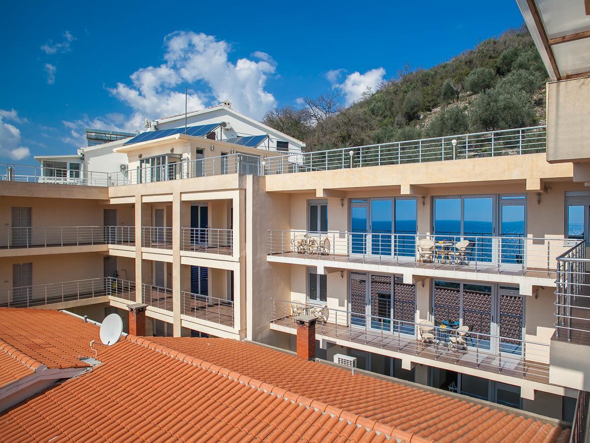 Apartments Raymond Sveti Stefan Exterior foto